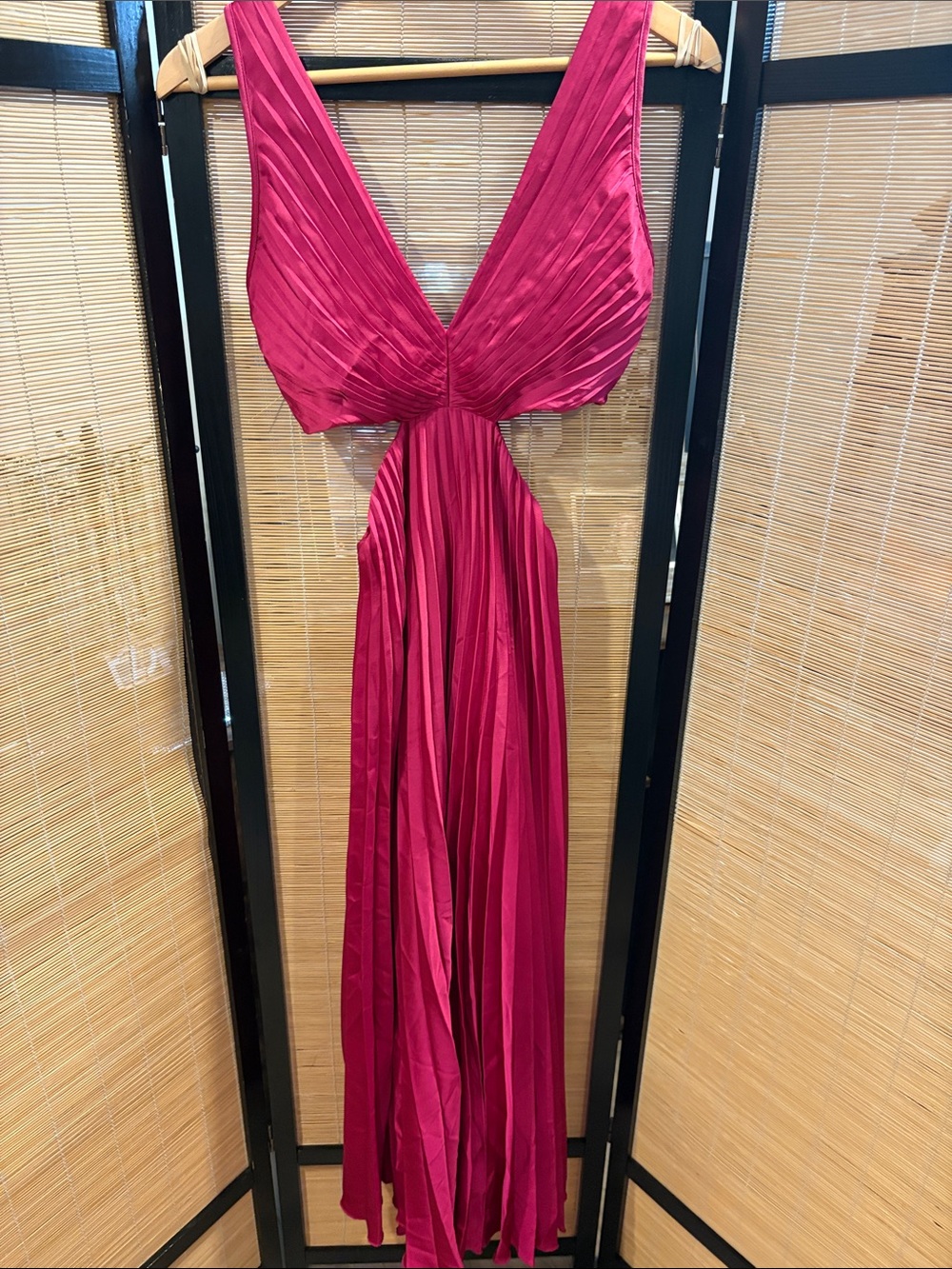 Abercrombie & Fitch Fuchsia Pleated V-Neck Maxi Dress